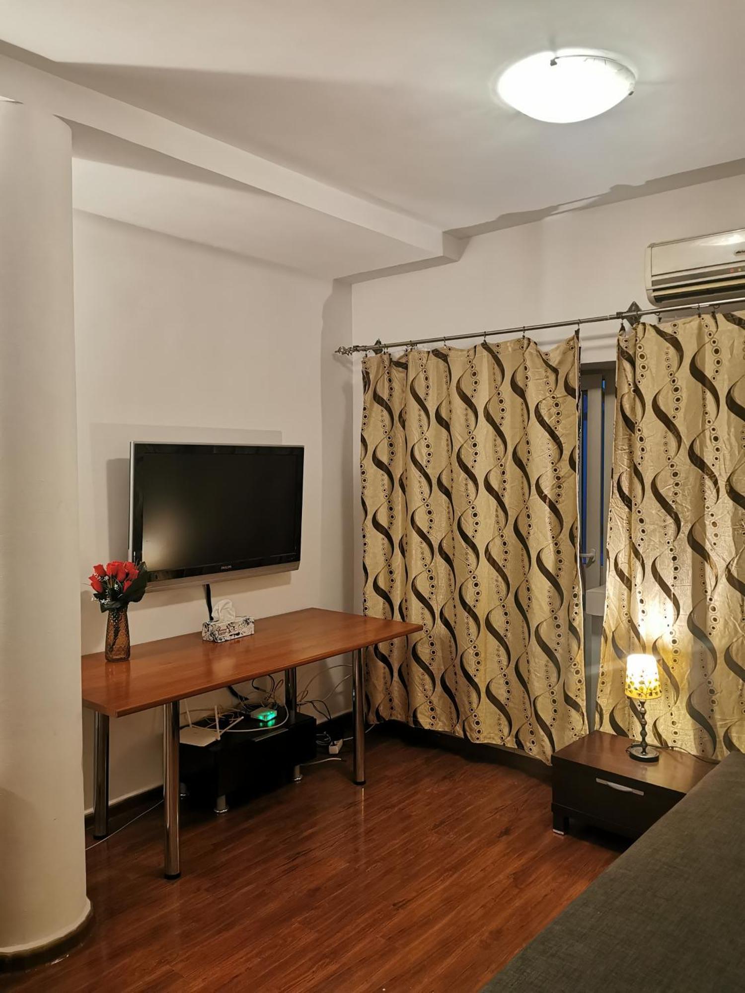 Old Center Apartament ブカレスト エクステリア 写真