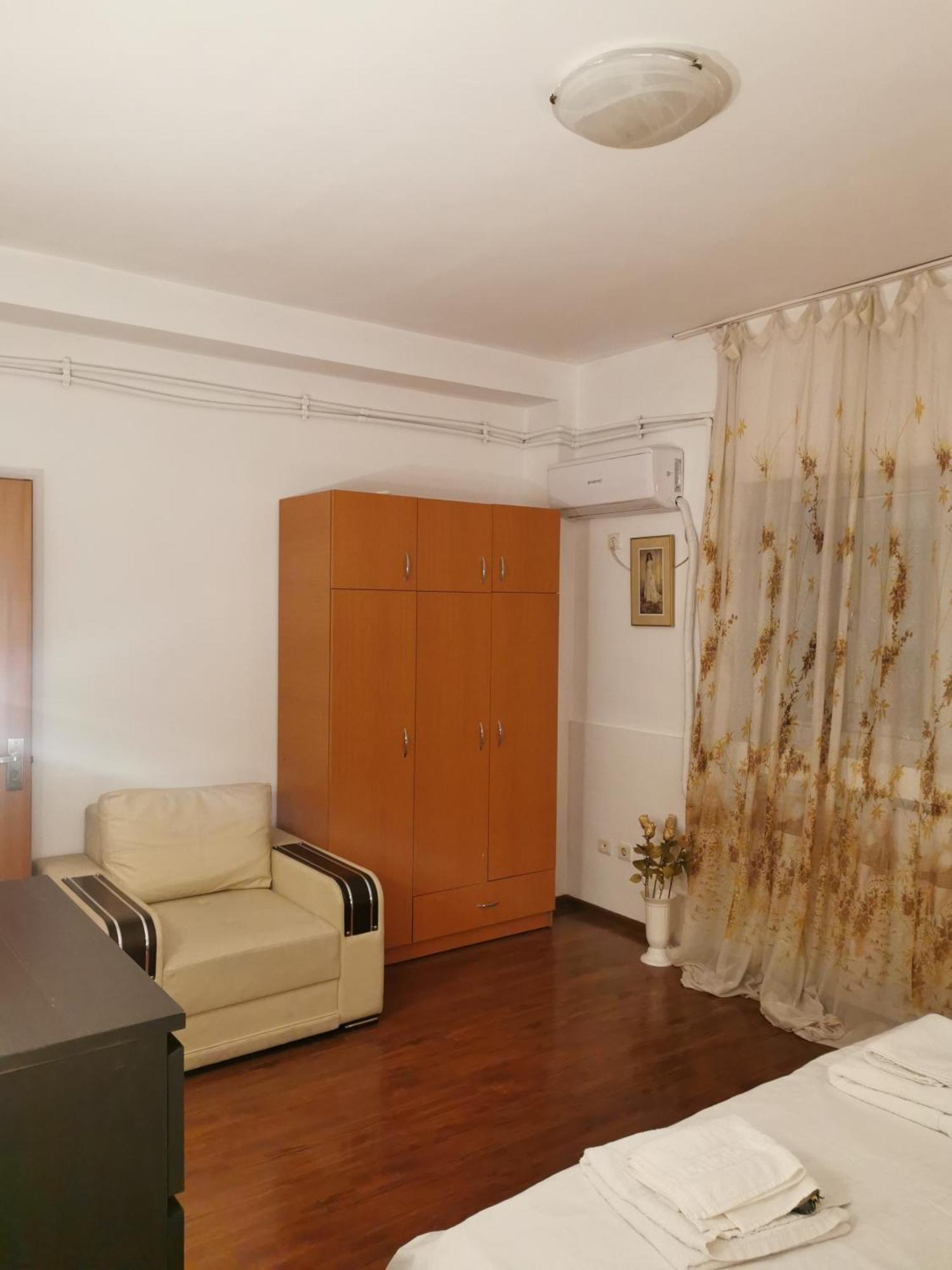 Old Center Apartament ブカレスト エクステリア 写真